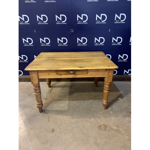 8 - PINE FARMHOUSE TABLE