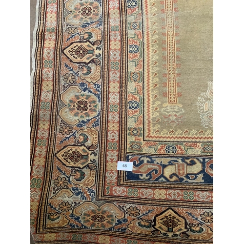 68 - RUG APPROX 134CM x 187CM