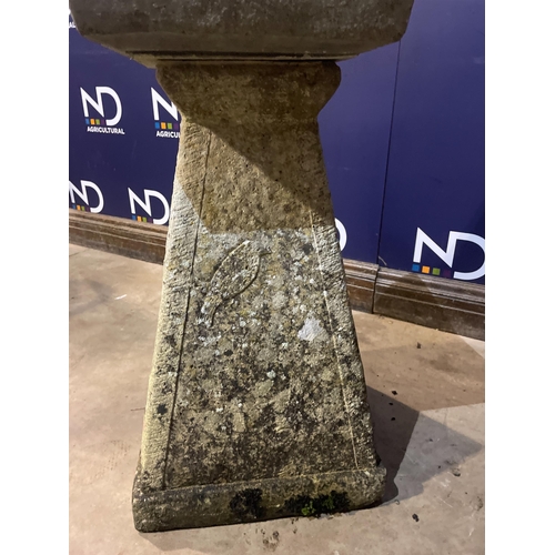 17 - COMPOSITE STONE BIRD BATH