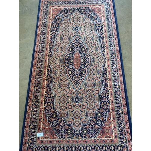 70 - RUG APPROX 84CM X 176CM