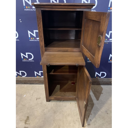 79 - DRINKS CABINET