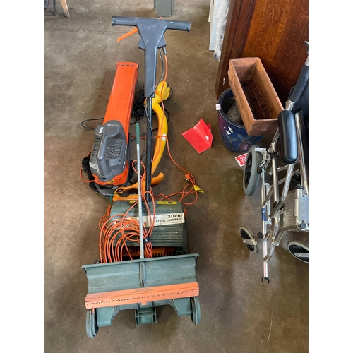 4 - GARDEN LAWN RAKE ETC