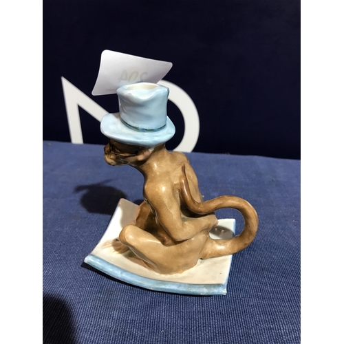 204 - MONKEY CANDLESTICK HOLDER