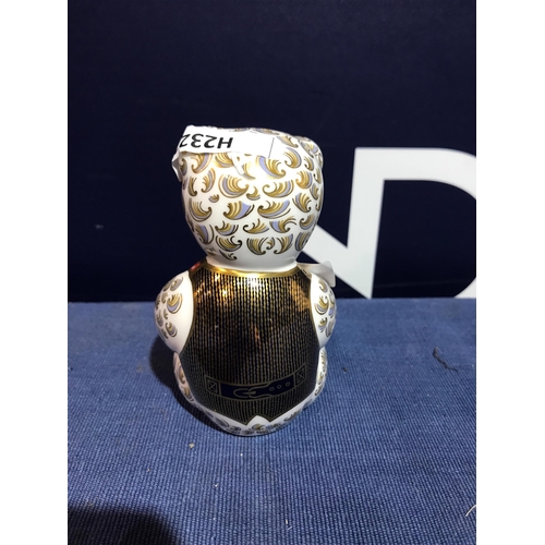 317 - CROWN DERBY BEAR SILVER STOPPER