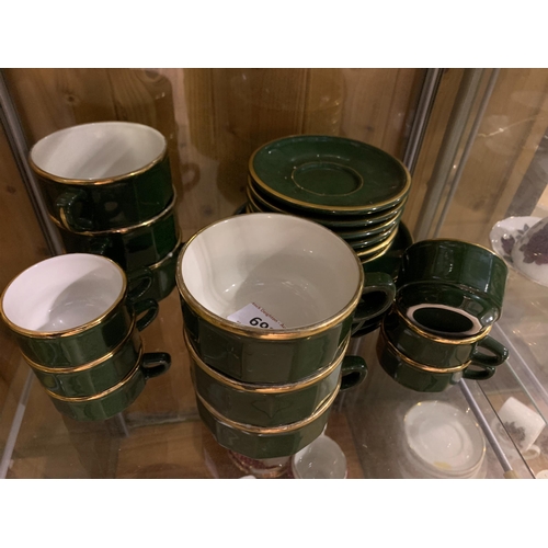 693 - GREEN & GOLD CUPS & SAUCERS