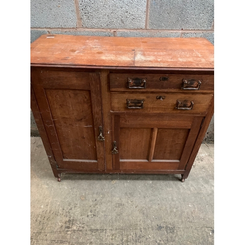 457 - SIDE CUPBOARD