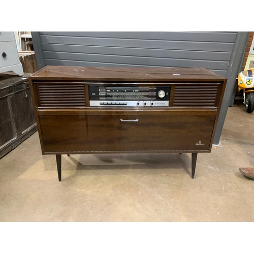 464 - GRUNDIG MUSIC BOX