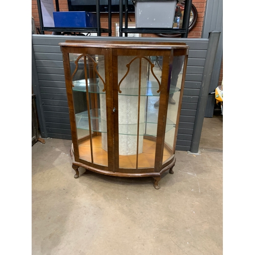 468 - GLASS FRONTED DISPLAY CABINET