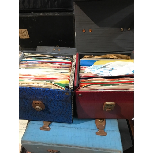 578 - RECORDS BOXES ETC