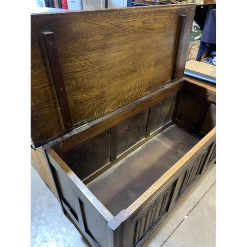 512 - BLANKET BOX