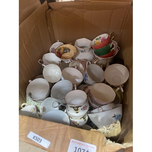 1074 - QUANTITY OF CUPS & SAUCERS