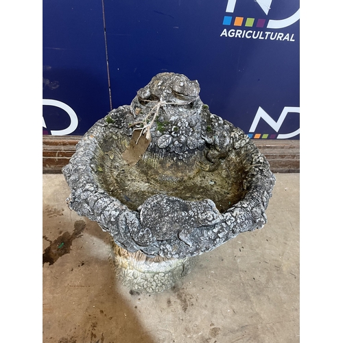 75 - SMALL COMPOSITE STONE BIRD BATH