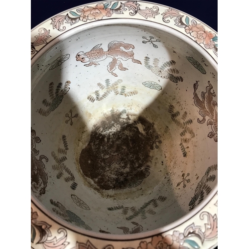 110 - ORIENTAL LARGE BOWL