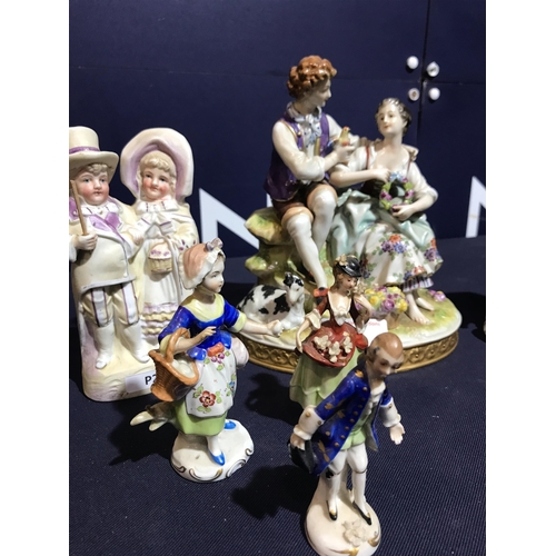 122 - CONTINENTAL PORCELAIN FIGURES