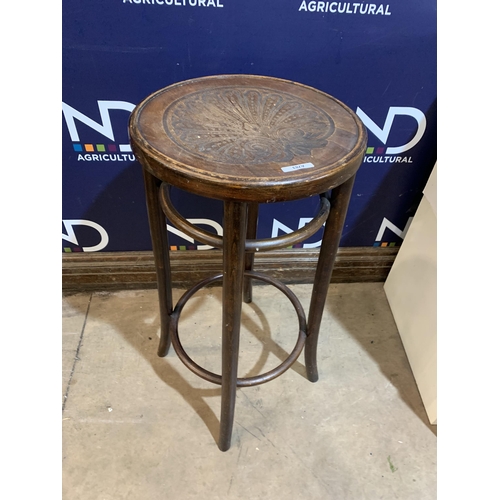 400A - SIDE TABLE