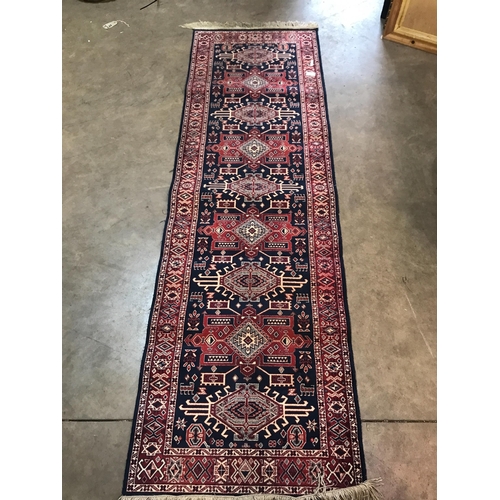 408 - HALLWAY RUG