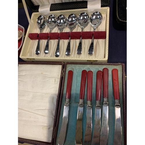 488 - CUTLERY