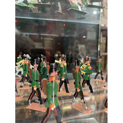 67 - TIN PAINTED SOLDIERS