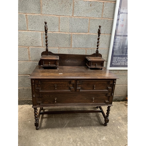 717 - DRESSING TABLE