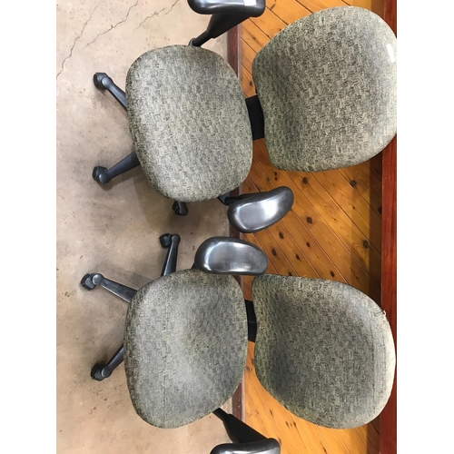 762 - PAIR OF HERMAN MILLER CHAIRS MODEL AM81