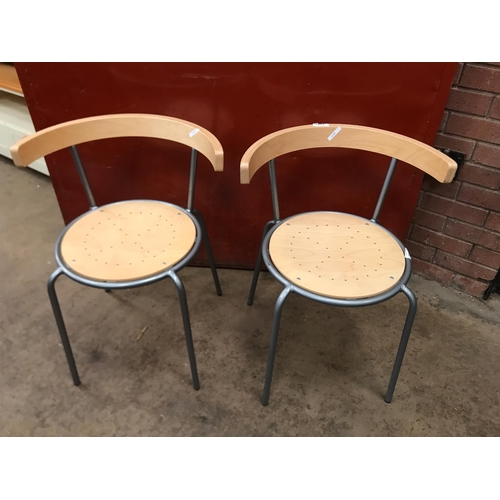 774 - 2 CHAIRS