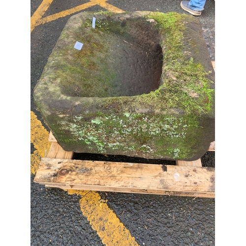 32 - LARGE CARVED SANDSTONE TROUGH