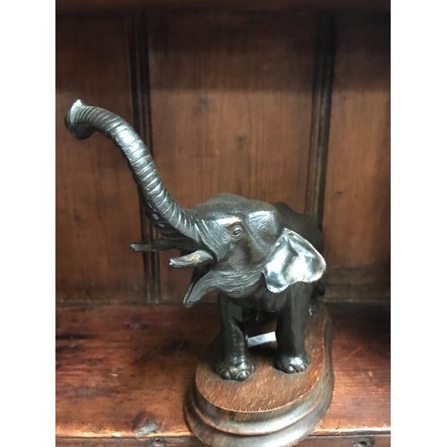 127 - BRONZE ELEPHANT