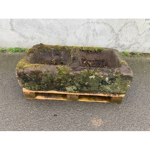 48 - 17TH CENTURY CARVED SANDSTONE TROUGH