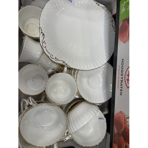 482 - QTY OF PORCELAIN (INC 4 BOXES)