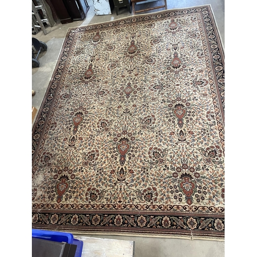 396 - LARGE COUNTRY HOUSE RUG