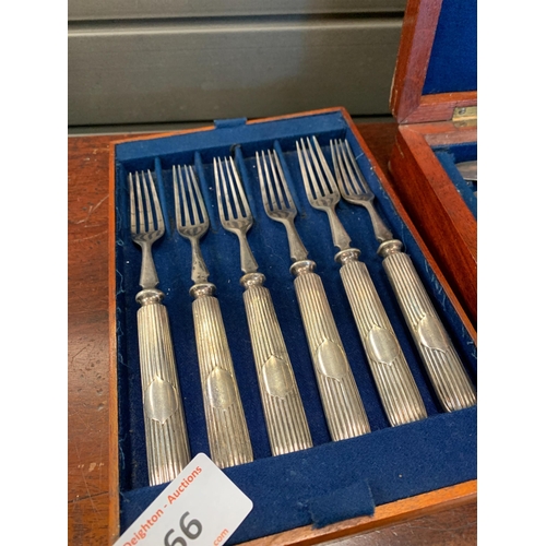 166 - GEORGIAN CUTLERY