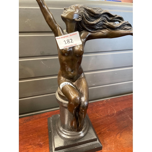 182 - BRONZE EROTIC LADY