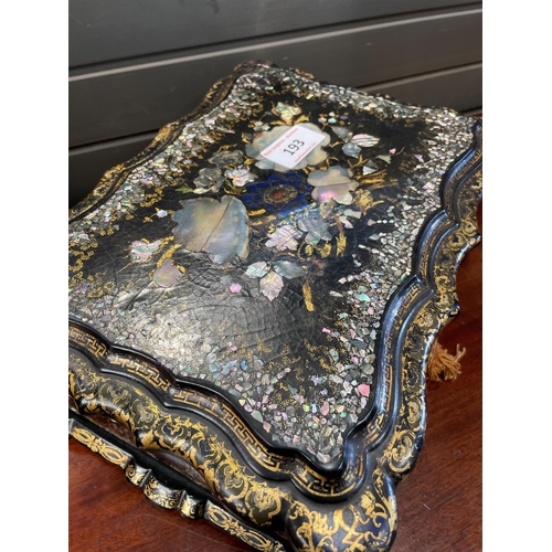 193 - PAPER MACHE CHINOISERIE LAQUERED BOX