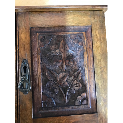 100 - OAK SMOKERS CABINET