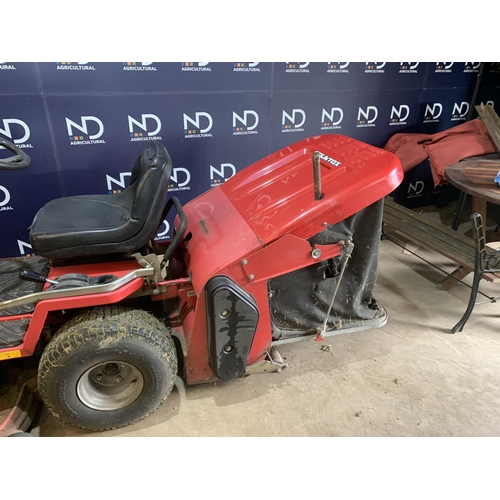 85 - COUNTAX RIDE ON MOWER