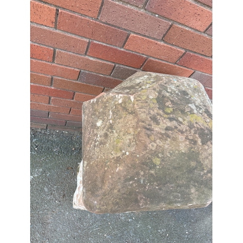 44 - LARGE 16TH CENTURY CARVED STADDLE STONE