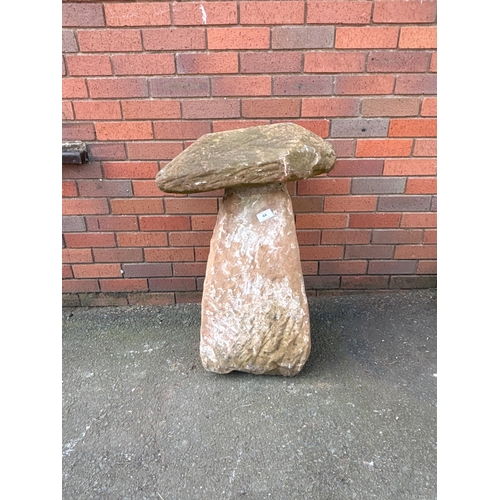 44 - LARGE 16TH CENTURY CARVED STADDLE STONE