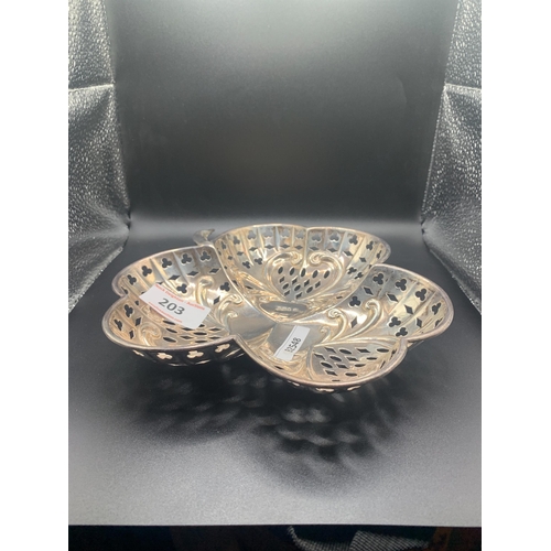 203 - SILVER SHAMROCK DISH 340G