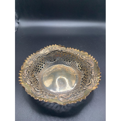 211 - SILVER PIN DISHES 80G