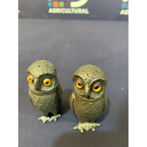 214 - OWLS PEPPER & SALTS