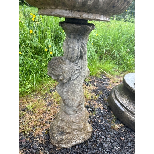 40 - COMPOSITE STONE BIRD BATH