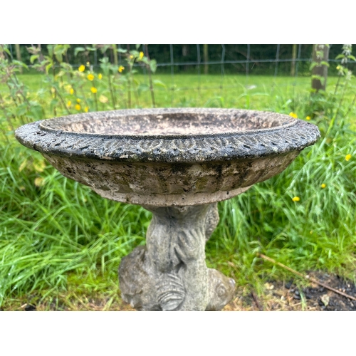 40 - COMPOSITE STONE BIRD BATH