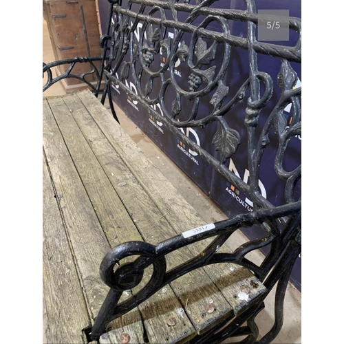 13 - CAST GARDEN BENCH