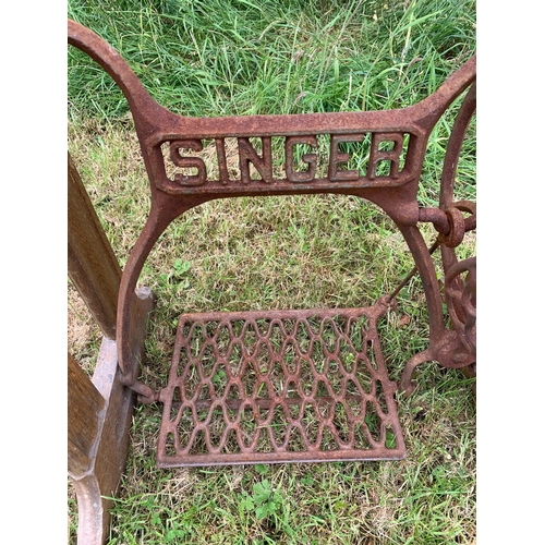 48 - SINGER SEWING MACHINE BASE