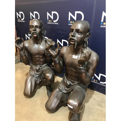 100L - BRONZE ORIENTAL STATUES