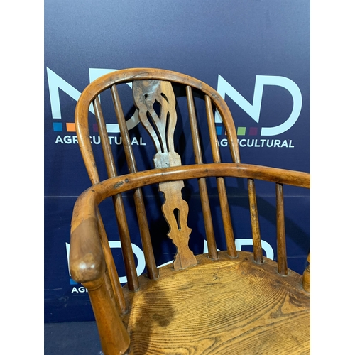 339 - VICTORIAN CHILDS CHAIR