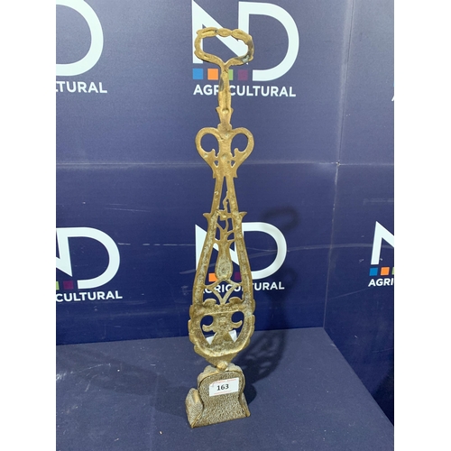 340 - BRASS DOOR STOP