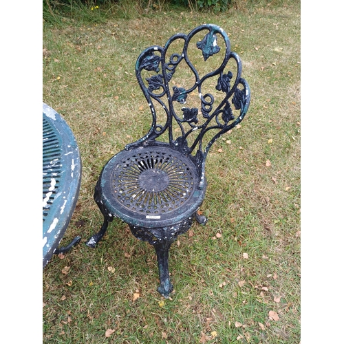 65 - CAST ALUMINIUM TABLE & CHAIRS