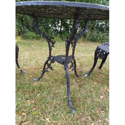 65 - CAST ALUMINIUM TABLE & CHAIRS