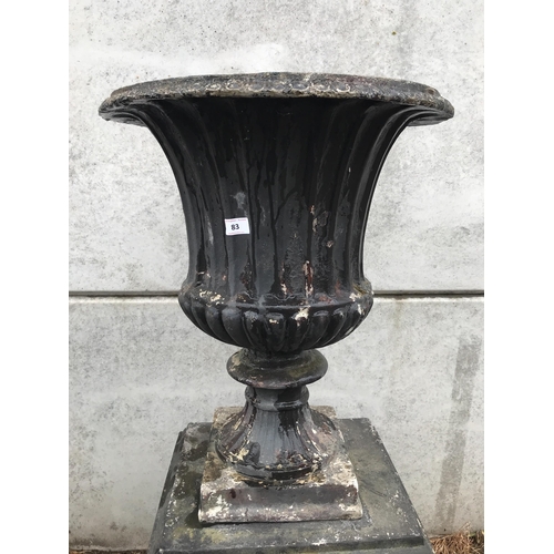 83 - GARDEN URN ON PLINTH